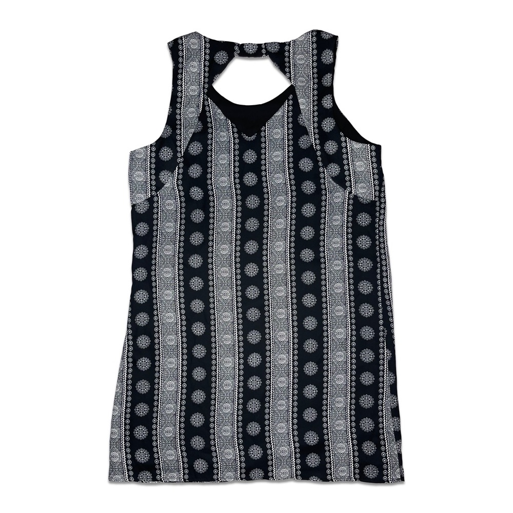 Pink Republic Black and White Keyhole Back Boho Line Print Dress - Picture 2 of 6
